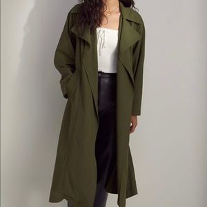 Aritzia ilfred REQUIEM TRENCH COAT
